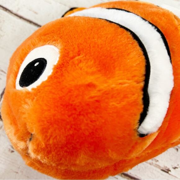 DISNEY STORE Vintage Finding Nemo Plush 17” - Picture 3 of 6